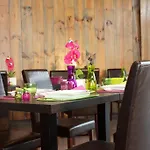 Du Porge Hotel 2*