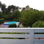 Du Porge Hotel 2*